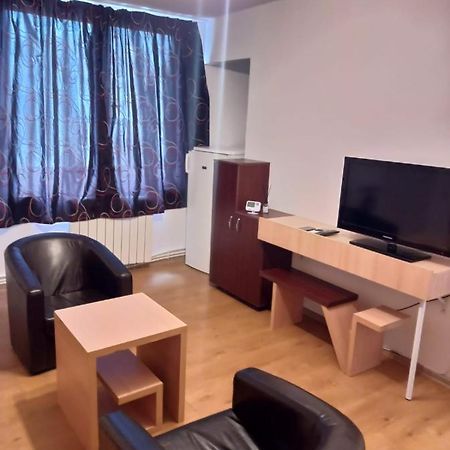 Apartamento Central Best Cozy In Bucarest Exterior foto
